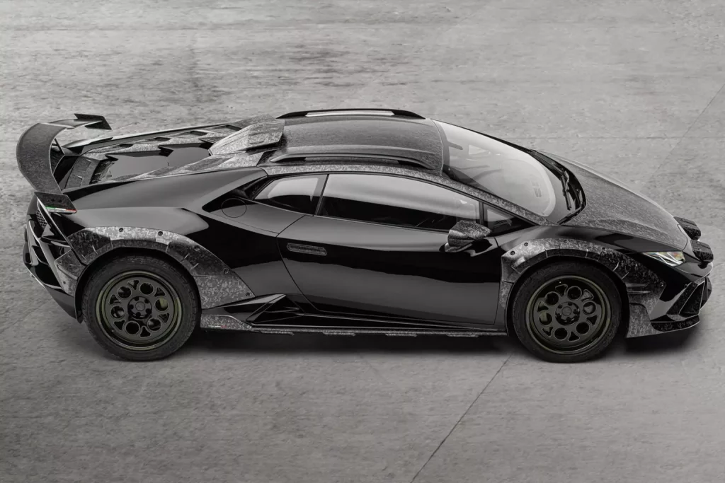 2024 Mansory Lamborghini Huracán Sterrato. Imagen lateral.