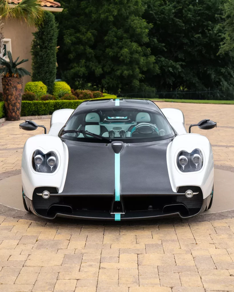 2024 Pagani Utopia Guillean USA 2 Motor16