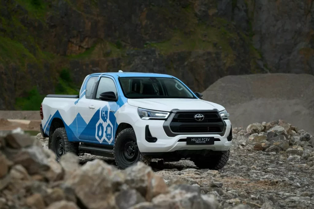 El Toyota Hilux de hidrógeno es una realidad con impresionantes datos 17 Motor16 2024 toyota hilux fcev prototype 15 Motor16