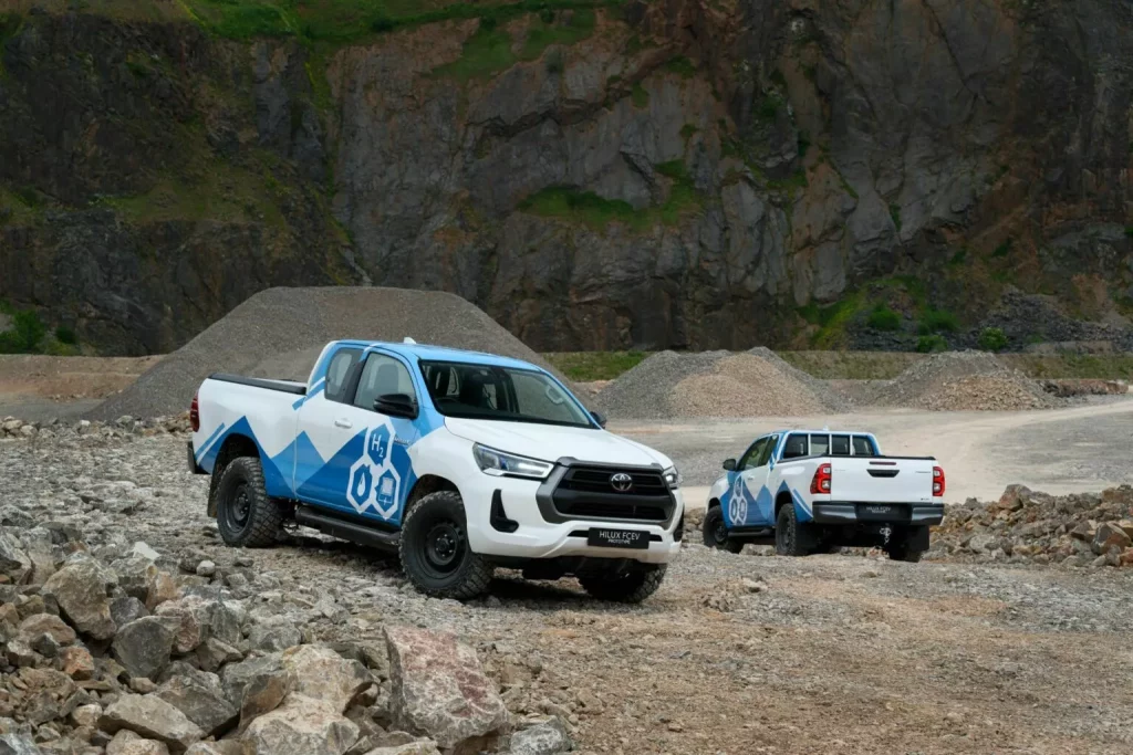 El Toyota Hilux de hidrógeno es una realidad con impresionantes datos 22 Motor16 2024 toyota hilux fcev prototype 20 Motor16