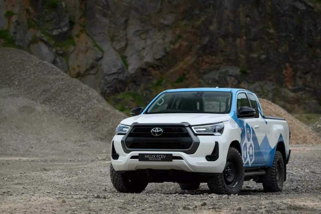 El Toyota Hilux de hidrógeno es una realidad con impresionantes datos 25 Motor16 2024 toyota hilux fcev prototype 23 Motor16