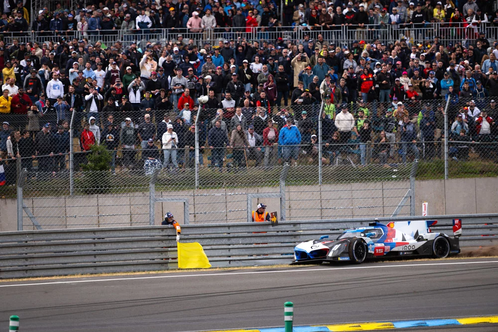 Miguel Molina y Ferrari vencen en 'el año del safety car' en Le Mans 9 Motor16 24 HORAS LE MANS BMW Motor16