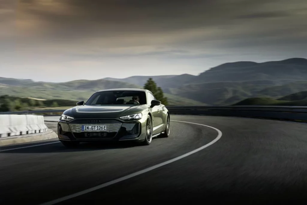 Audi renueva el e-tron GT... Y lo corona con el primer RS Performance 5 Motor16 AUDI RS ERON GT PERFORMAN CE 1 Motor16