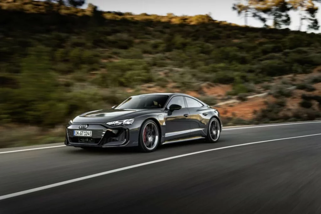 Audi renueva el e-tron GT... Y lo corona con el primer RS Performance 19 Motor16 AUDI RS ETRON GT 5 Motor16