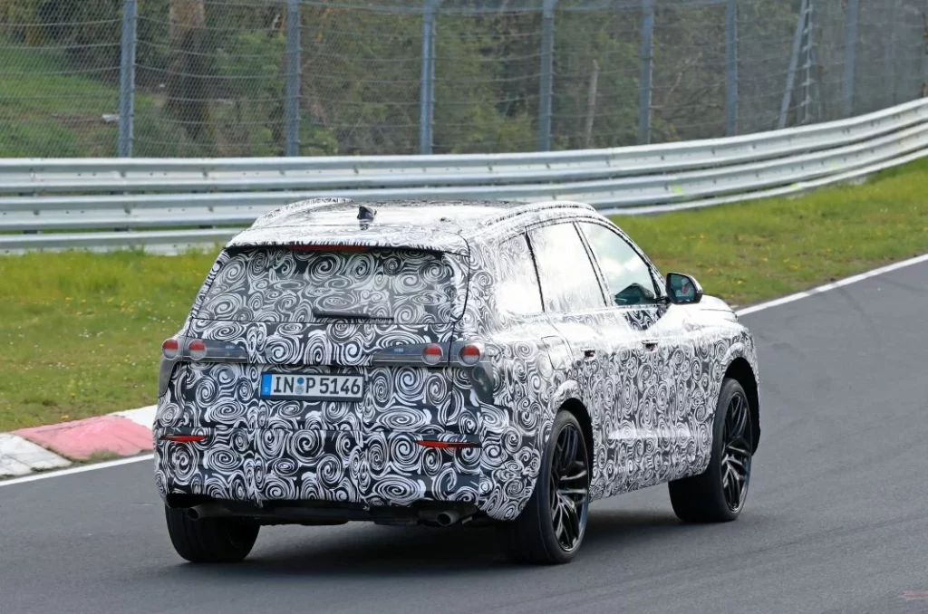 Audi Q7 Nurburgring 10 Motor16