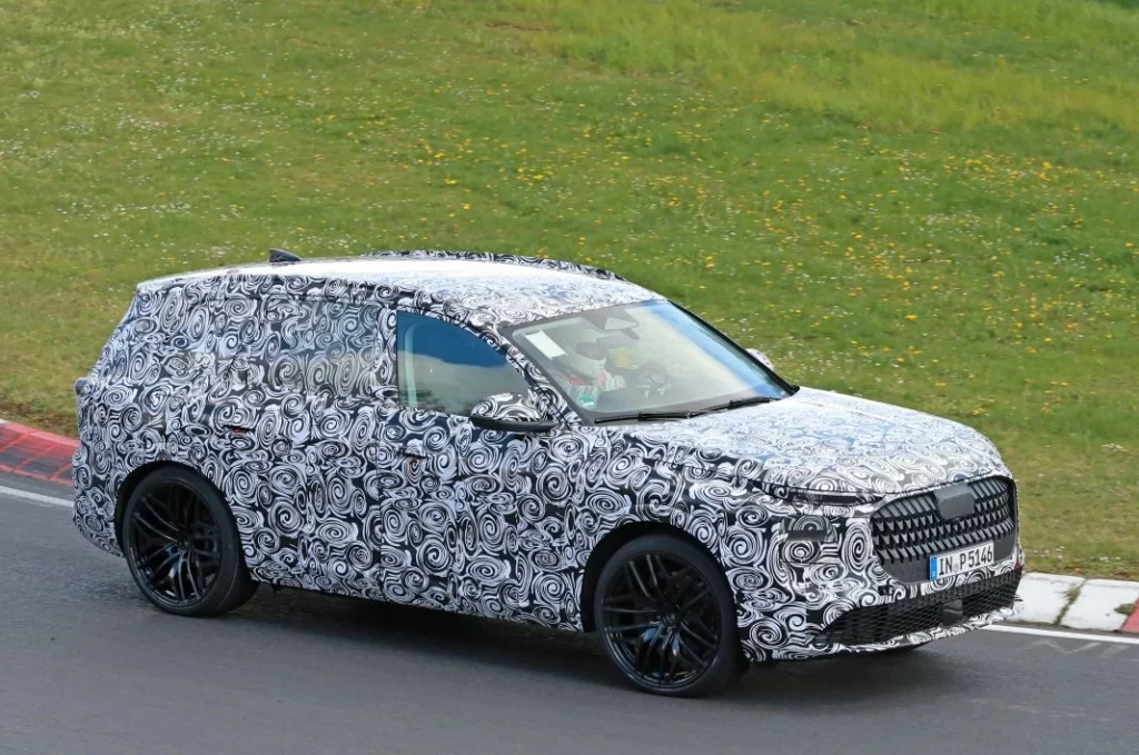 Audi Q7 Nurburgring 5 Motor16