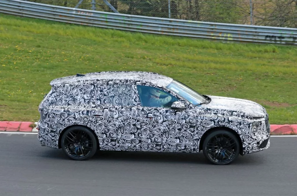 Audi Q7 Nurburgring 6 Motor16