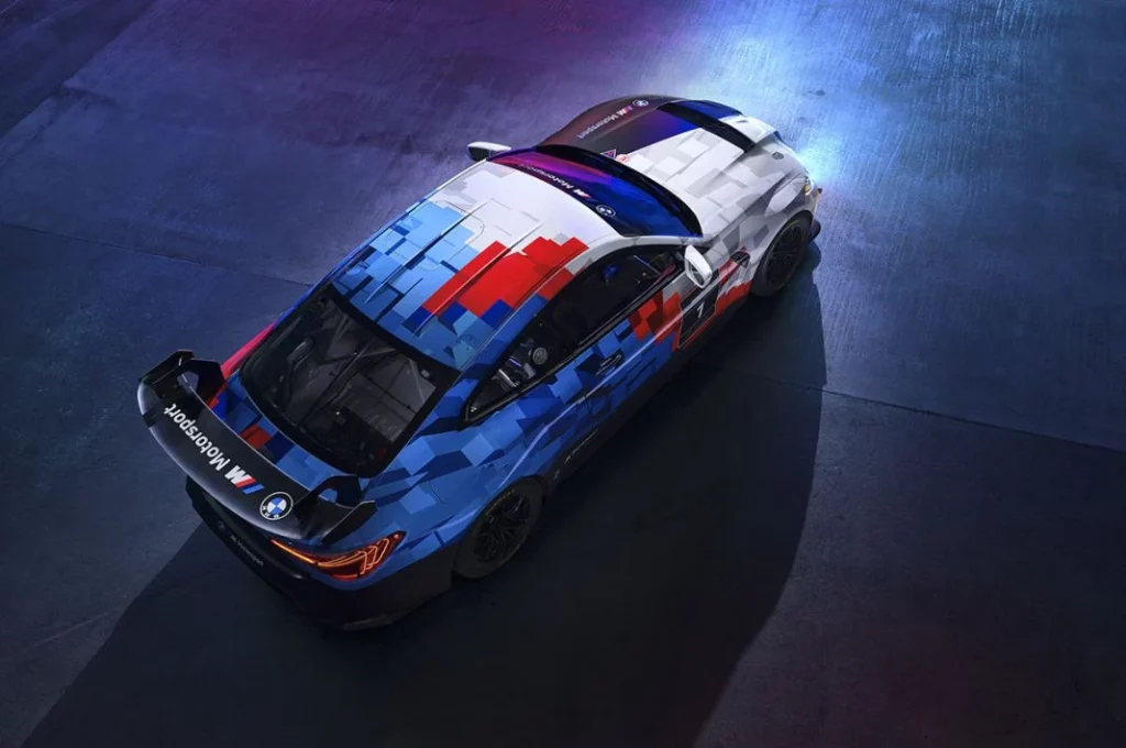 BMW M4 GT4 EVO 4 Motor16