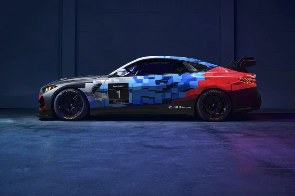 BMW M4 GT4 EVO 5 Motor16