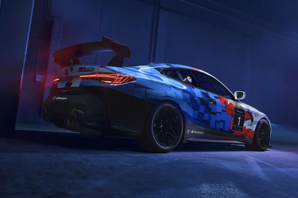 BMW M4 GT4 EVO 6 Motor16