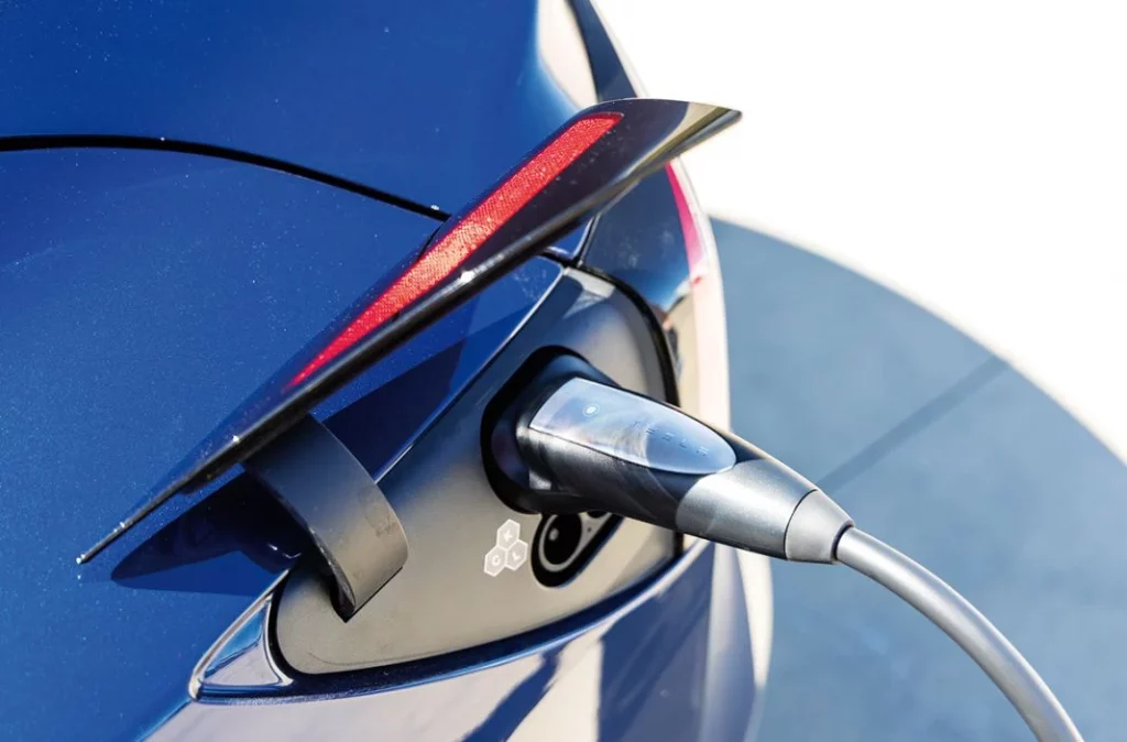 Comparativa BYD Seal vs Tesla Model 3 18 Motor16