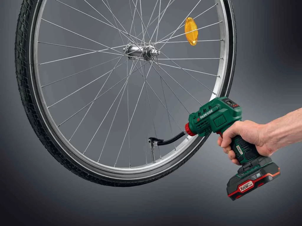 Compresor inflador recargable Lidl 6 Motor16