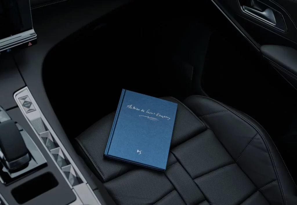 'El principito' inspira a DS más allá de los coches 1 Motor16 Cuaderno DS Antoine de Saint Exupery El Principito2 Motor16