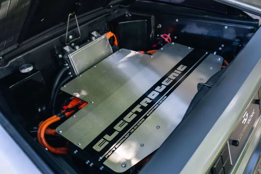 Electrogenic DeLorean dmc 12 electrico 23 Motor16