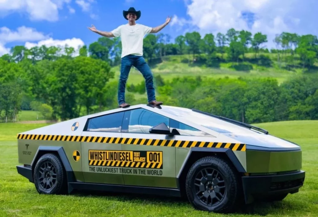 Un Tesla Cybertruck y un Ford F-150 Lightning serán los protagonistas de esta nueva locura.