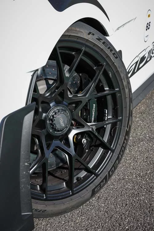 Los Porsche 911 GT3 y GT3 RS calzan lo más avanzado de Pirelli 1 Motor16 Nuevos neumáticos Pirelli para Posche GT3
