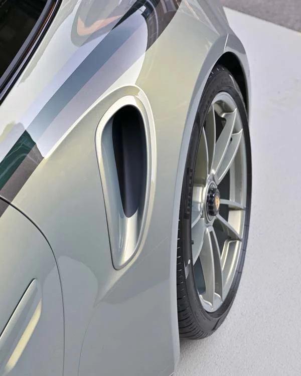 Porsche Exclusive Manufaktur o cuando la marca crea modelos únicos 15 Motor16 Porsche 911 Turbo S Coupe Sonderwunsch 6 Motor16