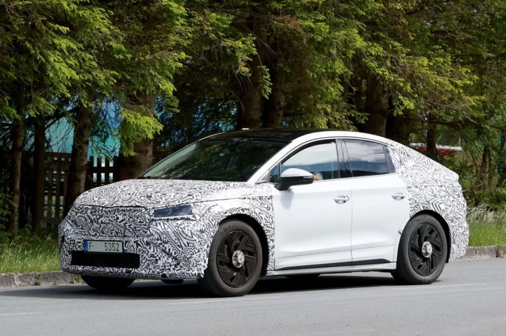 Skoda prepara la actualización del Enyaq 11 Motor16 Skoda Enyaq Coupe facelift 8 Motor16