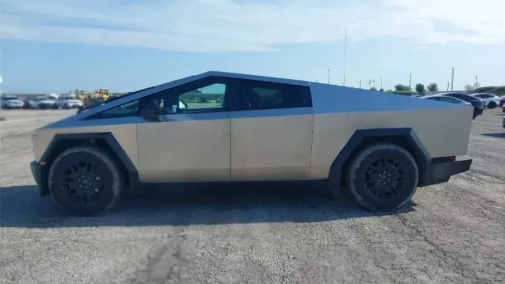 Comprar un Tesla Cybertruck nunca fue tan barato… Aunque hay letra pequeña 1 Motor16 ¿Cómo son estos Tesla Cybertruck a buen precio?