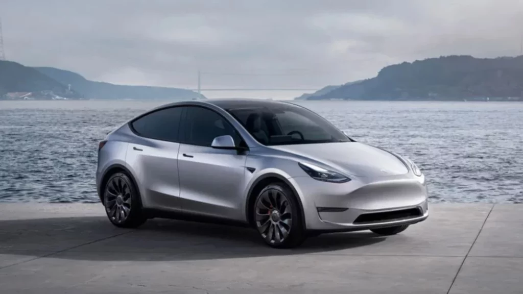 ¿Por qué el Tesla Model Y de Zidane cayó tanto en el ranking de los más vendidos?