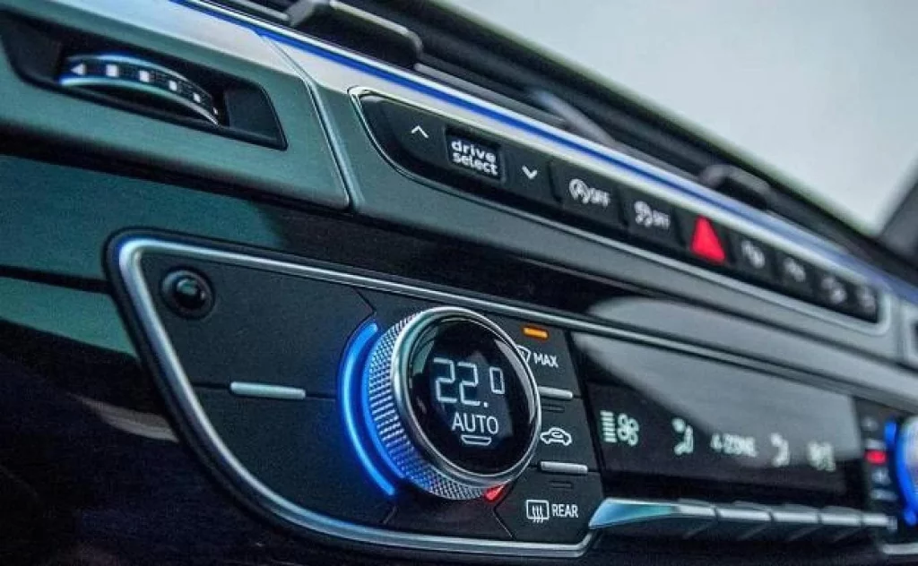 Midas, Aurgi, Norauto... Lo que cuesta cargar el aire acondicionado de tu coche en estos talleres 175 Motor16 humedad