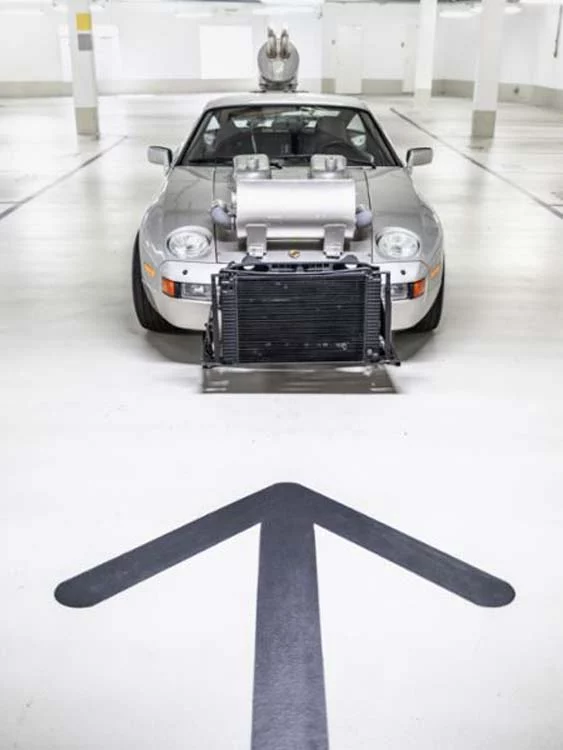 Este particular Porsche 928 tenía su explicación. ¿Para qué se creó? 7 Motor16 b 928 Testwagen GvS 034 Motor16