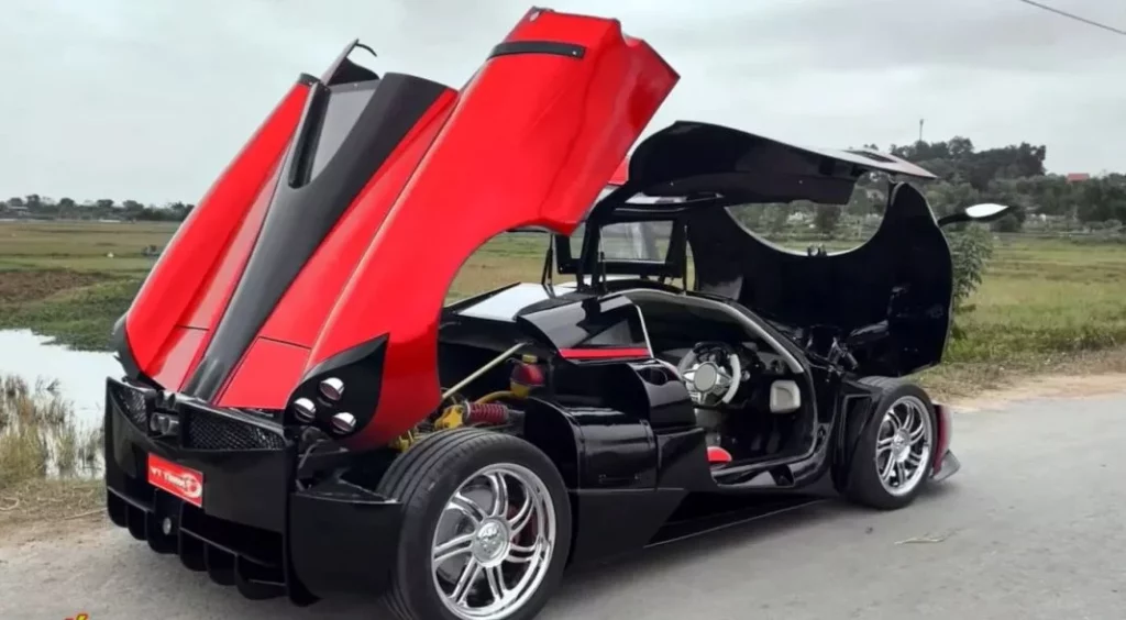 Jamás adivinarías el coche que se esconde debajo de esta impresionante réplica de un Pagani Huayra 1 Motor16 El increíble resultado para este nuevo Pagani Huayra artesanal