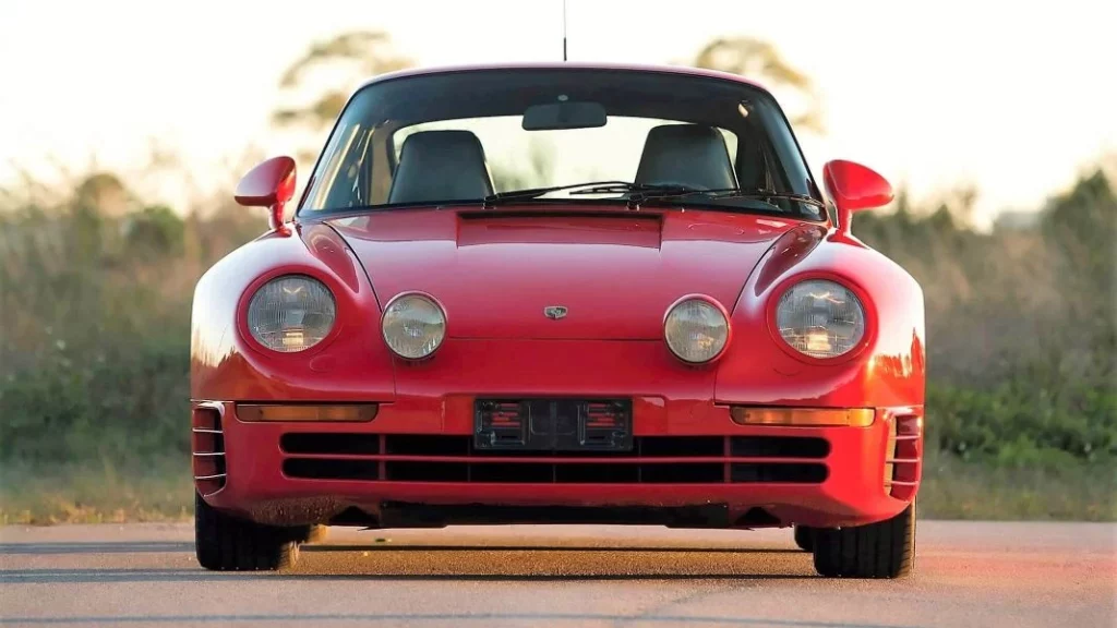 Adivina adivinanza: ¿Qué coche tiene 1ª, 2ª, 3ª, 4ª, 5ª y G en su cambio manual? 2 Motor16 Una gran estrategia de Porsche para lograr la aprobación de su coche