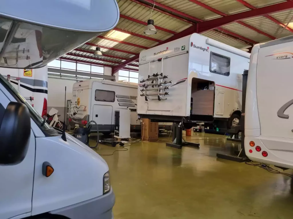 Así es la ITV que tiene que superar una autocaravana 2 Motor16 deb86359 b9d6 48cd b904 2773d3aa09fd Motor16