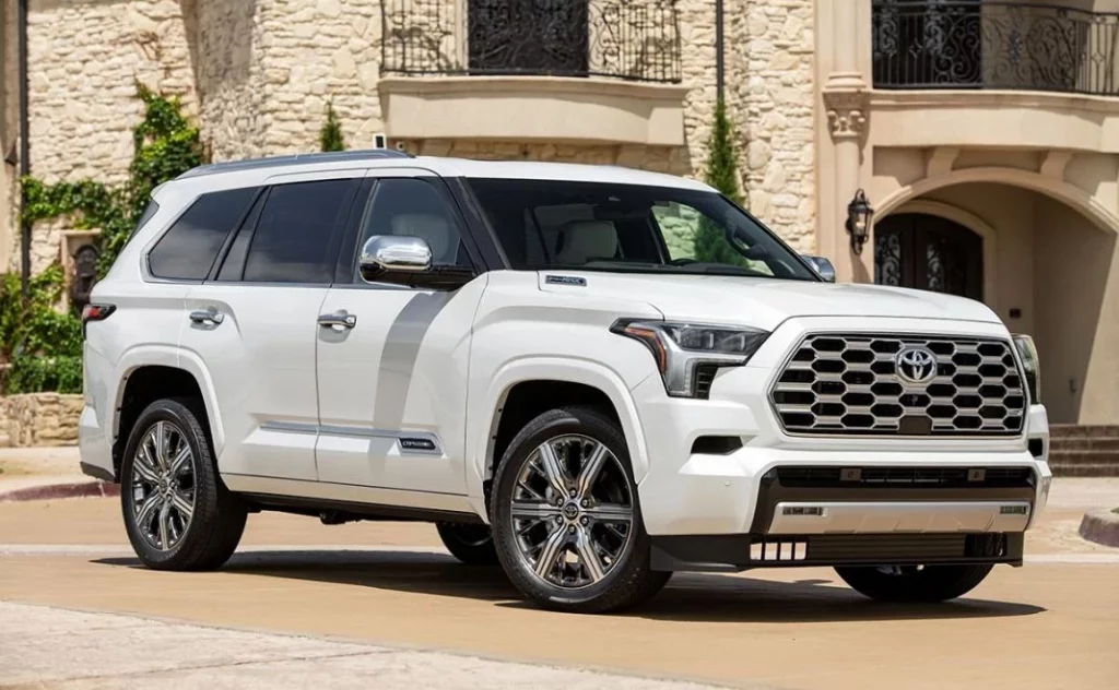 El enorme pick-up que Pau Gasol se debió comprar porque no entraba en otros coches 2 Motor16 ¿Qué características tiene el Toyota de Pau Gasol?
