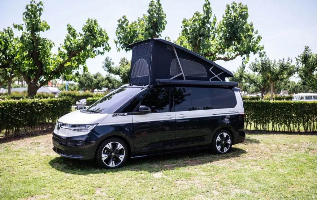 El motivo por el que 1.000 furgonetas Volkswagen han acudido a un camping de la Costa Brava 224 Motor16 furgovolkswagen 2024 4 Motor16