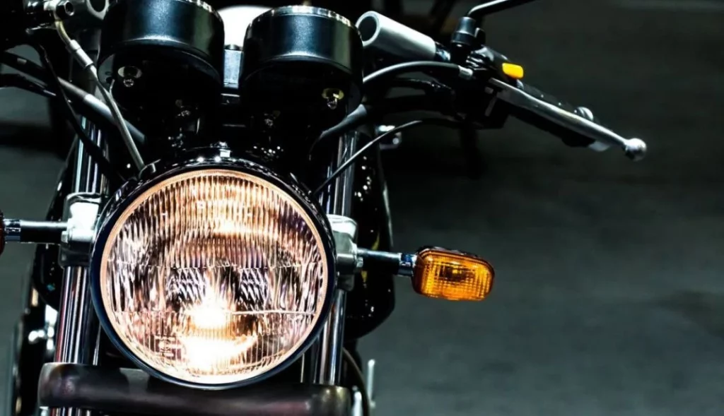 luces dia moto 11 Motor16