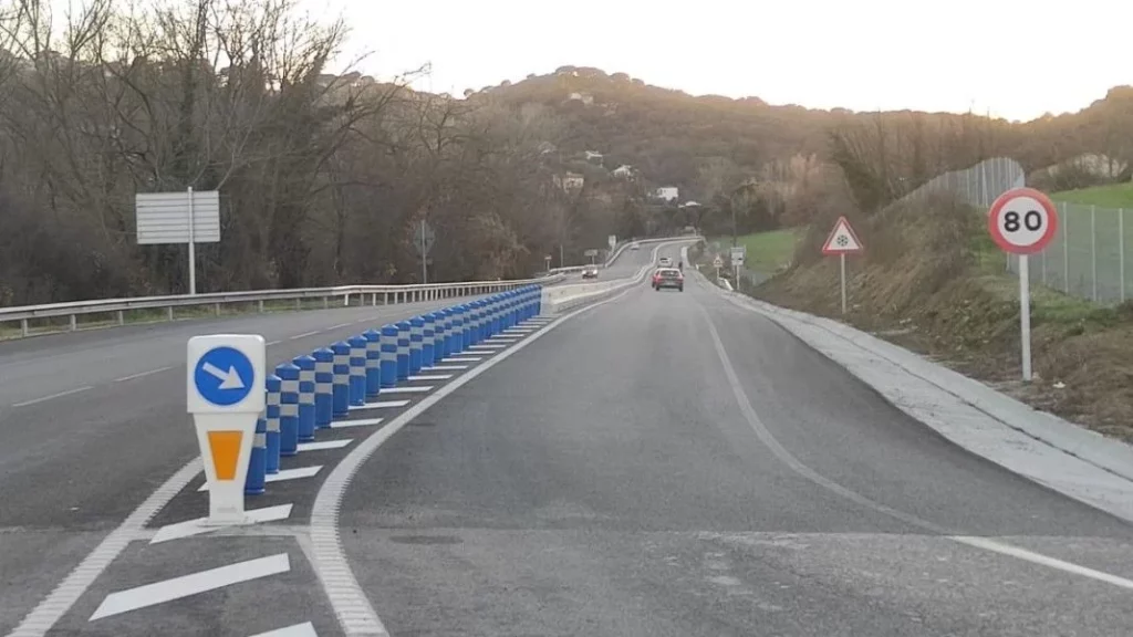 Carretera 2+1: La nueva señal que estrena la DGT y que te afecta de manera directa 247 Motor16 carril