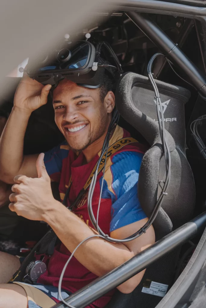 La experiencia que Cupra ha compartido con los jugadores del Barça 3 Motor16 nuevo spotify camp nou jugadores barca cupra6 Motor16