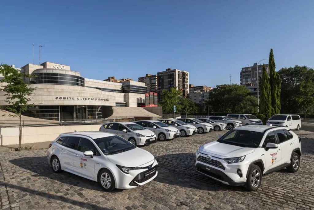 01flotacomiteparalimpicotoyota Motor16