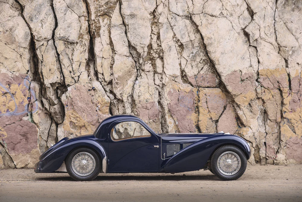 1937 Bugatti Type 57SC Atalante 20 Motor16