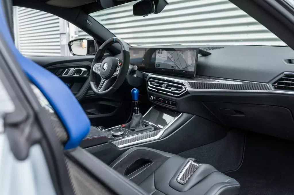 Este BMW M2 es más potente que un BMW M8 Competition gracias a dÄHLer 2 Motor16 2024 dÄHLer BMW M2. Imagen interior.