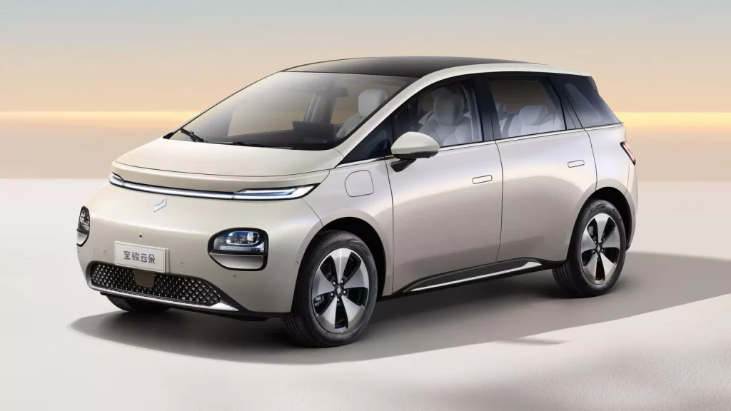 El futuro MG eléctrico es un viejo conocido... en China 3 Motor16 2024 Baojun Cloud. Imagen delantera.