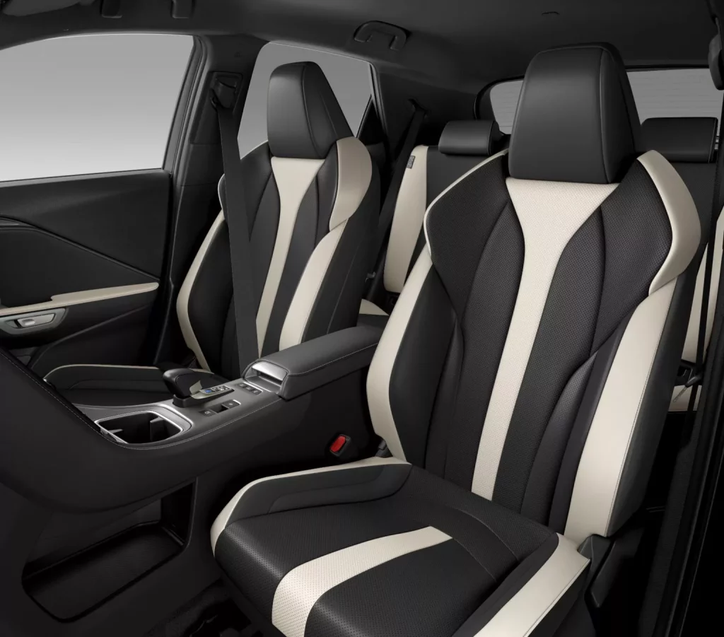 Lexus LBX Morizo RR: El Toyota GR Yaris se disfraza de picante SUV 36 Motor16 2024 Lexus LBX Morizo RR 33 Motor16
