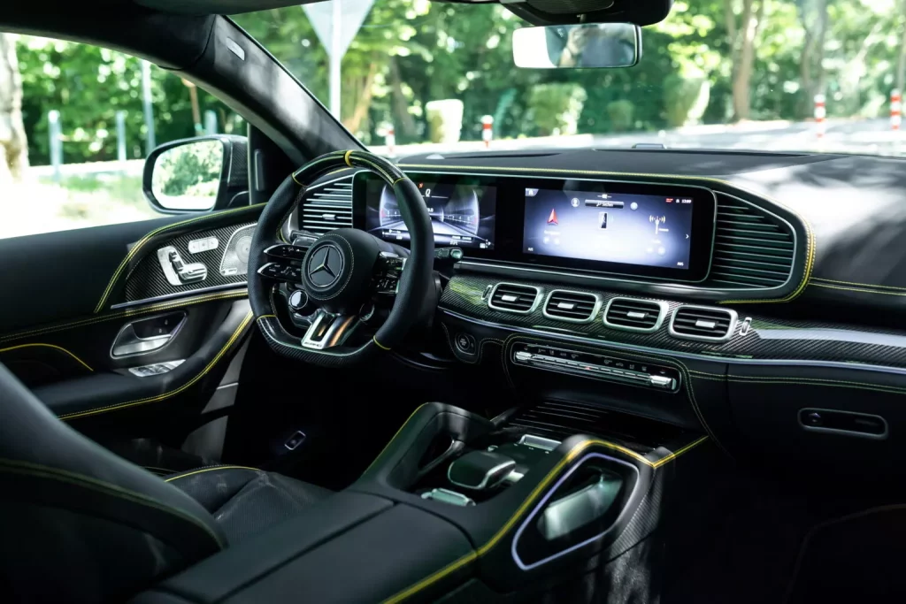Manhart no le hace ascos a un Mercedes-AMG GLE 63 S 4Matic+ Coupé 3 Motor16 2024 Manhart GER 800. Mercedes-AMG GLE 63. Imagen interior.