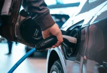 El decálogo que desmonta falsos mitos sobre el coche eléctrico