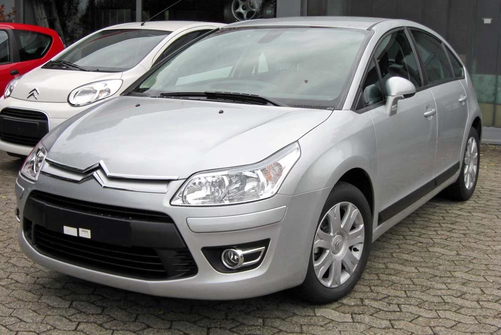 Dos décadas del Citroën C4: ¿Quién se acuerda del Xsara y la Schiffer? 12 Motor16 Citroen C4 8 Motor16