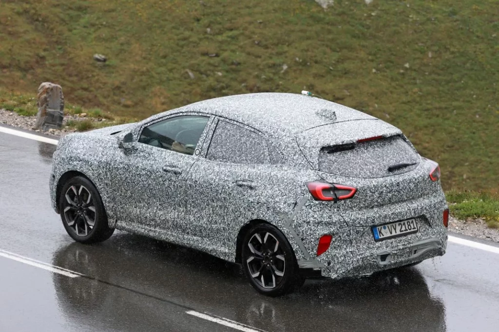El Ford Puma eléctrico, más cerca de entrar en producción 14 Motor16 Ford Puma electrico 12 Motor16
