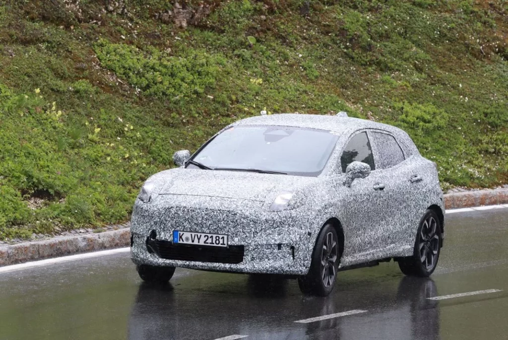 El Ford Puma eléctrico, más cerca de entrar en producción 17 Motor16 Ford Puma electrico 15 Motor16