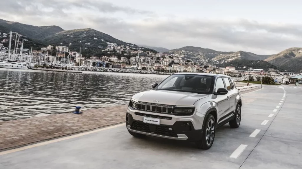 Jeep Avenger, uno de los modelos de Stellantis que ya cuenta con tecnología Mild Hybrid