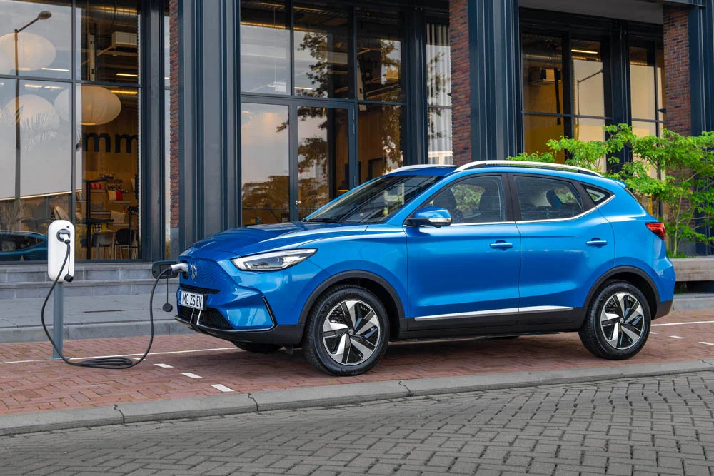 ¿Sabes cuántos MG circulan ya por España? Una pista: una fila de Madrid a Oviedo 1 Motor16 MG ZS Eléctrico