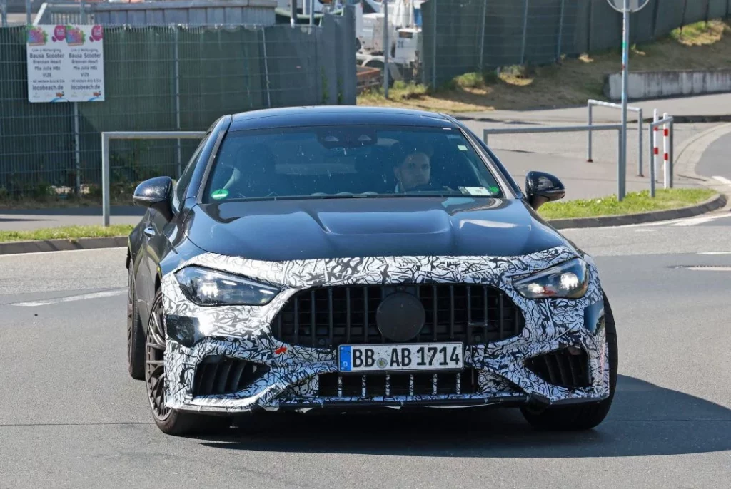 La familia del Mercedes CLE llega al máximo con el AMG CLE 63S 5 Motor16 Mercedes AMG CLE63S 2 Motor16