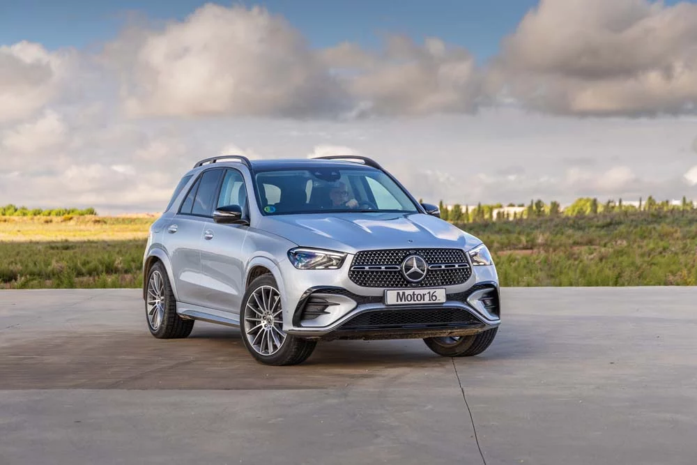 Mercedes GLE 450d 4MATIC 18 Motor16