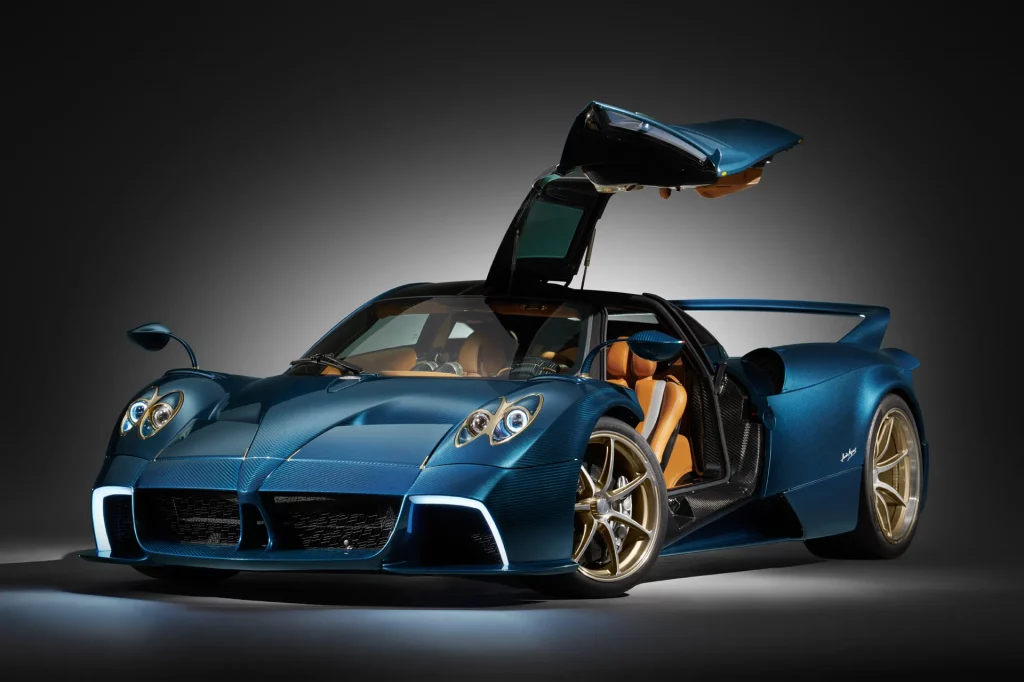 Pagani rompe moldes: presenta su primer modelo con cambio manual 7 Motor16 PAGANI HUAYRA EPITOME 3 Motor16