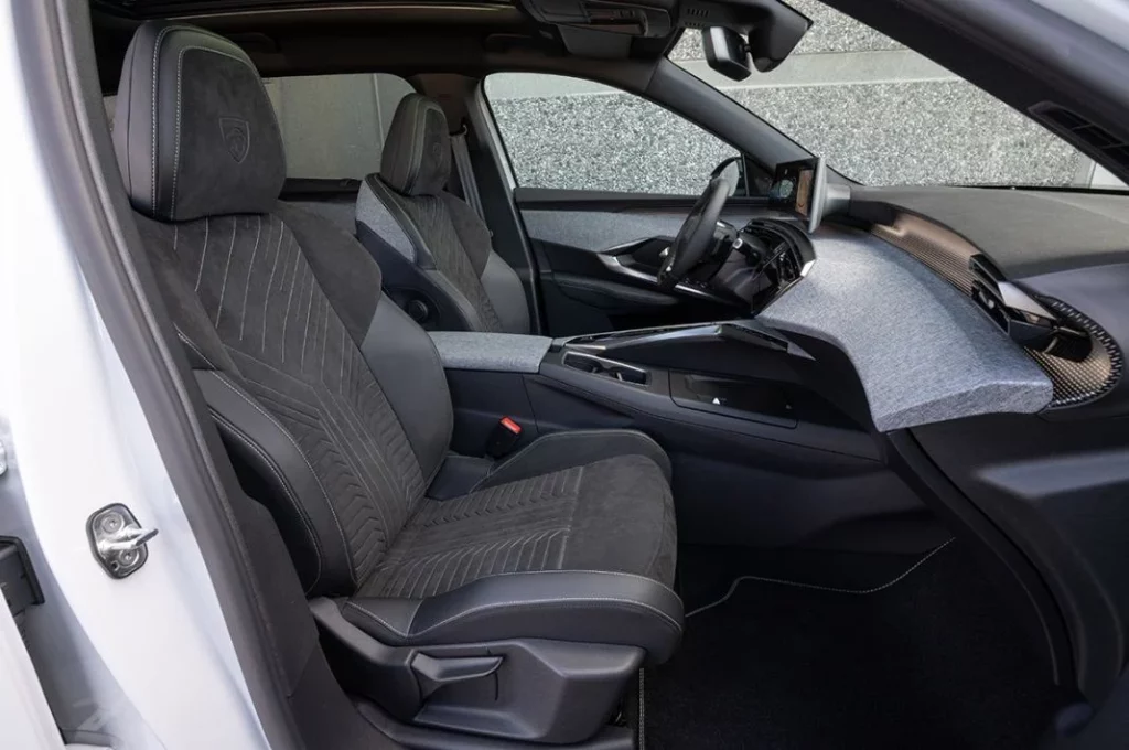 Peugeot E 5008 prueba 13 Motor16